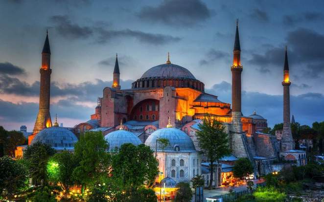 agia-sofia-shutterstock_363945776-thumb-large-2-thumb-large